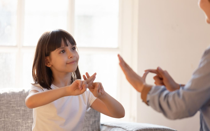 Người khiếm thính có nói được không​? Sự thật có thể khiến bạn bất ngờ 4