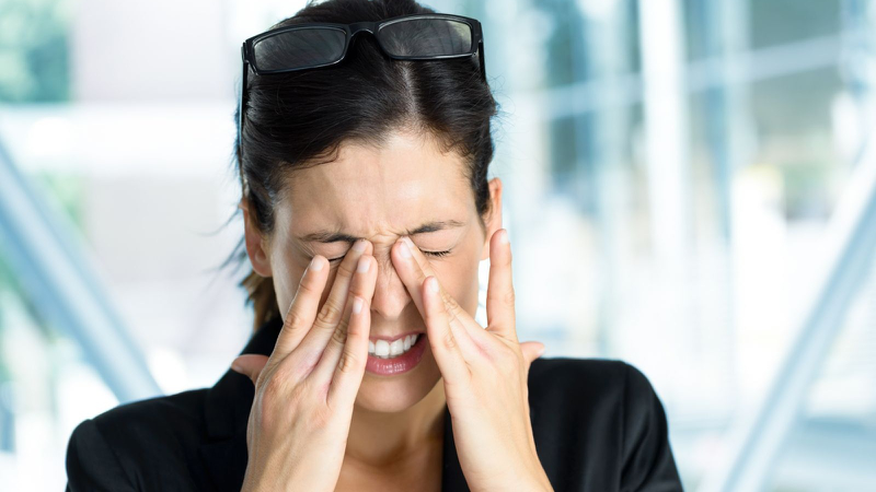 Nguyên nhân do đâu dẫn đến đau đầu nhức mắt? 2