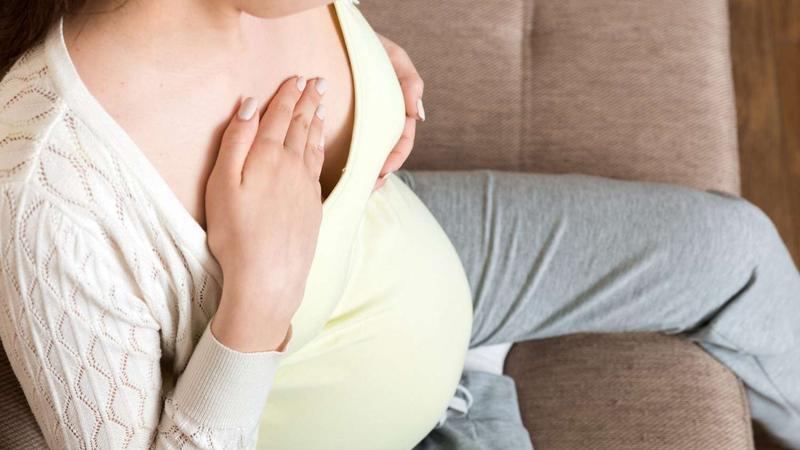 Nguyên nhân gây đau ngực khi mang thai cảnh là gì? Có nguy hiểm không? 1