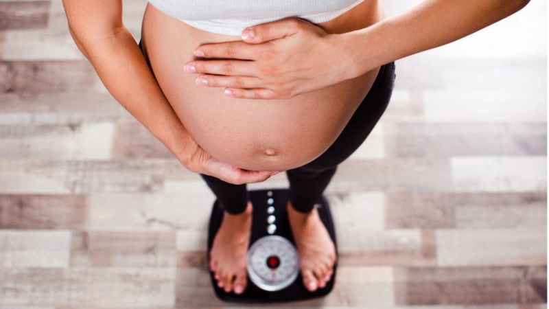 Nguyên nhân mẹ bầu tăng cân nhanh và cách kiểm soát cân nặng hiệu quả 2
