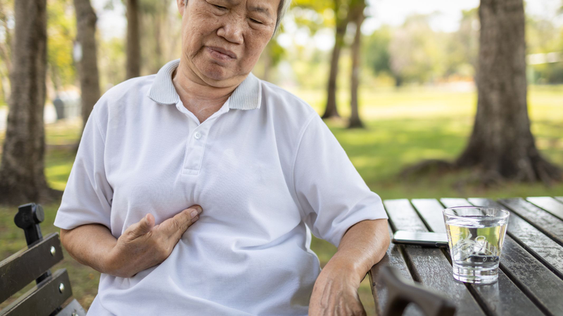Nhồi máu cơ tim thành sau là gì? Dấu hiệu nhận biết 2
