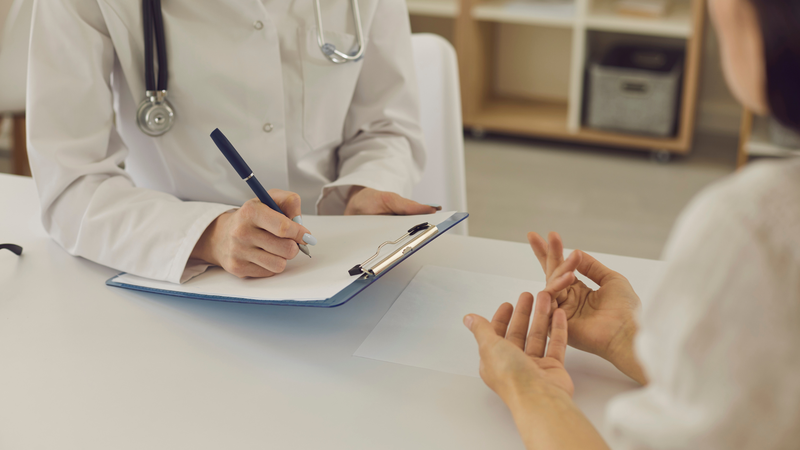 Những điều cần biết khi tiêm phòng uốn ván ở trạm y tế phường 2