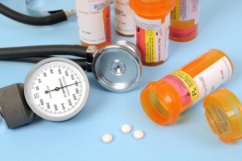 Những tác hại của việc uống thuốc hạ huyết áp mà người bệnh cần lưu ý - 1