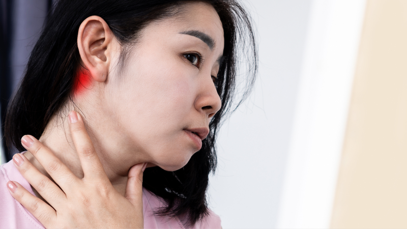 Nổi hạch sau tai có thể là dấu hiệu của ung thư hạch bạch huyết