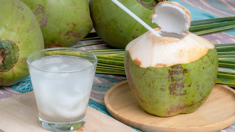 Nước dừa để qua đêm được không? Hướng dẫn bảo quản nước dừa đơn giản 4