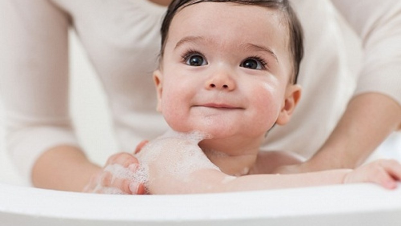 Phân biệt chàm sữa và mụn sữa để biết cách chăm sóc và điều trị 3