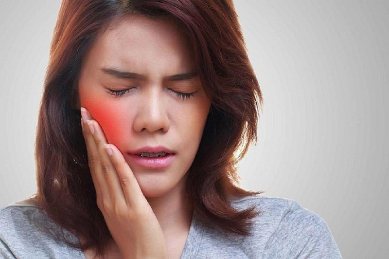Răng không sâu nhưng đau có nguy hiểm không? 1