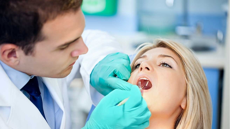 Răng sâu bị vỡ chỉ còn chân răng điều trị bằng cách nào? 2