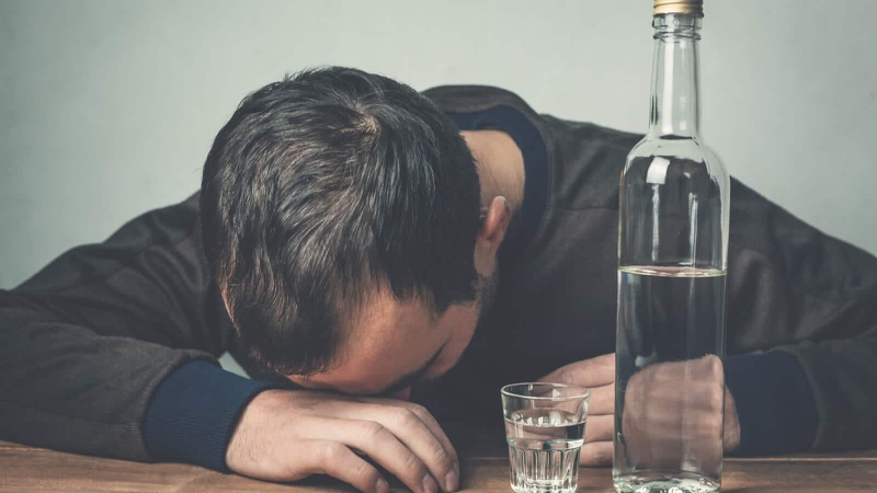 Rối loạn tâm thần do rượu xảy ra như thế nào? 1