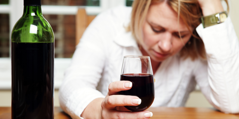 Rượu có thể không ảnh hưởng đến sự phát triển ung thư vú 1