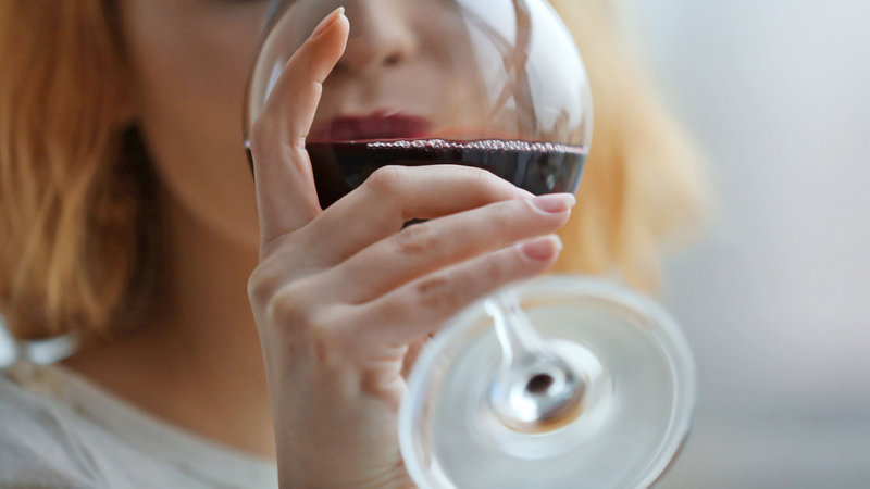 Rượu có thể không ảnh hưởng đến sự phát triển ung thư vú 2