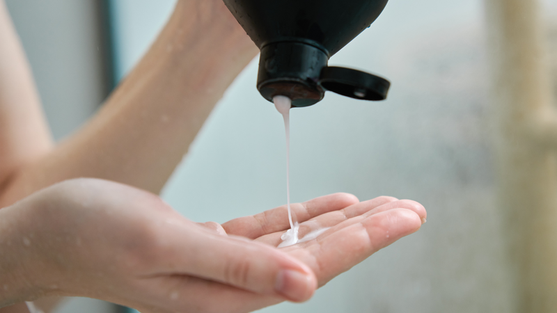 Shampoo là gì? Chính là dầu gội đầu chúng ta dùng mỗi ngày