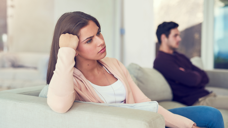 Hãy giữ bình tĩnh, không đáp lại silent treatment bằng cách nổi nóng