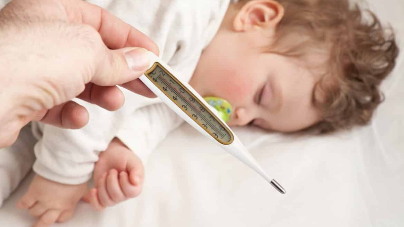 Sốt xuất huyết ở trẻ em: Nguyên nhân và triệu chứng thường gặp 2
