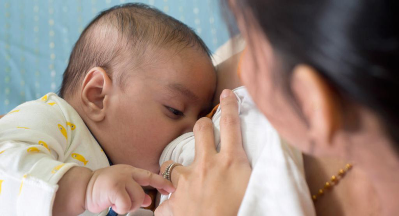 Sữa mẹ để ngăn mát bị tách lớp: Nguyên nhân và giải pháp khắc phục 1
