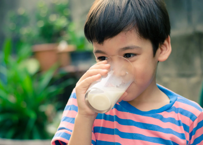Sữa tăng cân cho bé 3 tuổi: Giải pháp phát triển toàn diện cho trẻ 2