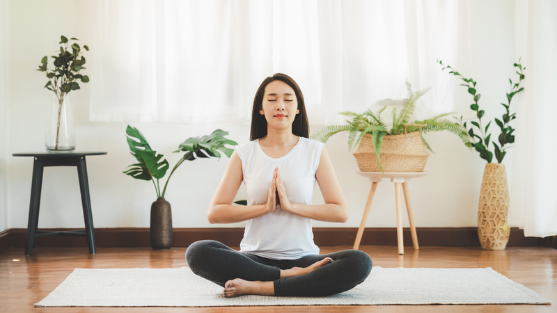 Tại sao sáng ngủ dậy mặt nhiều dầu​? Nguyên nhân và cách khắc phục hiệu quả 5