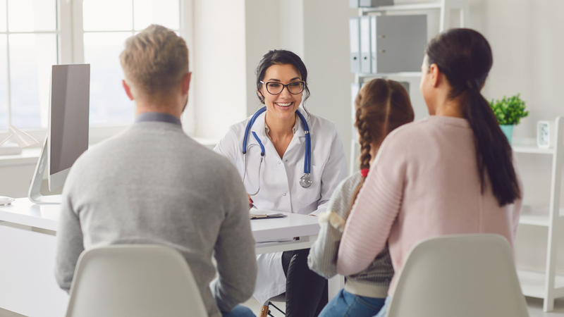 Tay chân miệng bội nhiễm: Dấu hiệu cảnh báo, mức độ nguy hiểm và cách chăm sóc đúng cách 1