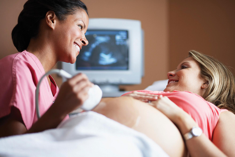 Độ tuổi của người mẹ có thể ảnh hưởng đến khả năng thụ tinh bằng phương pháp IVF