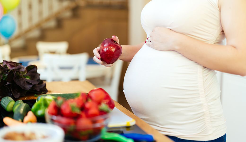 Thai nhẹ cân so với tuổi thai nên ăn gì để cải thiện?3
