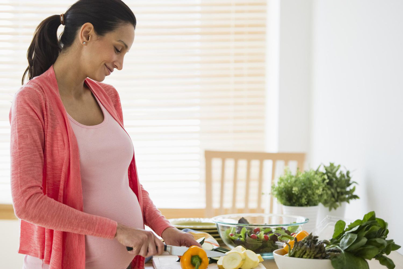 Vào tháng cuối mỗi tuần thai nhi tăng bao nhiêu gam là hợp lý?3
