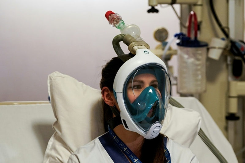 Tìm hiểu phương pháp thở oxy qua mặt nạ trong hồi sức cấp cứu 2
