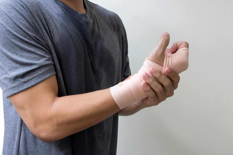 Thoái hoá khớp cổ tay là gì? Nguyên nhân, triệu chứng, phòng ngừa và điều trị bệnh 4