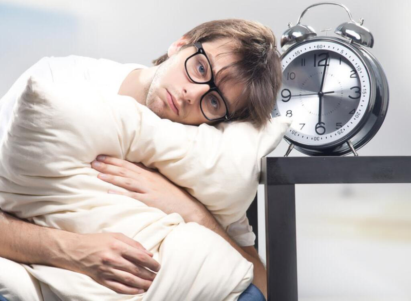 Thức khuya có sụt cân không? Ảnh hưởng của việc thức khuya đối với sức khỏe 1