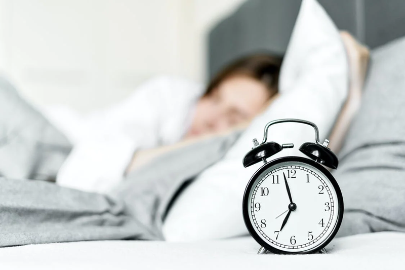 Tìm hiểu lý do tại sao bạn nên đi ngủ vào một giờ cố định mỗi ngày 1