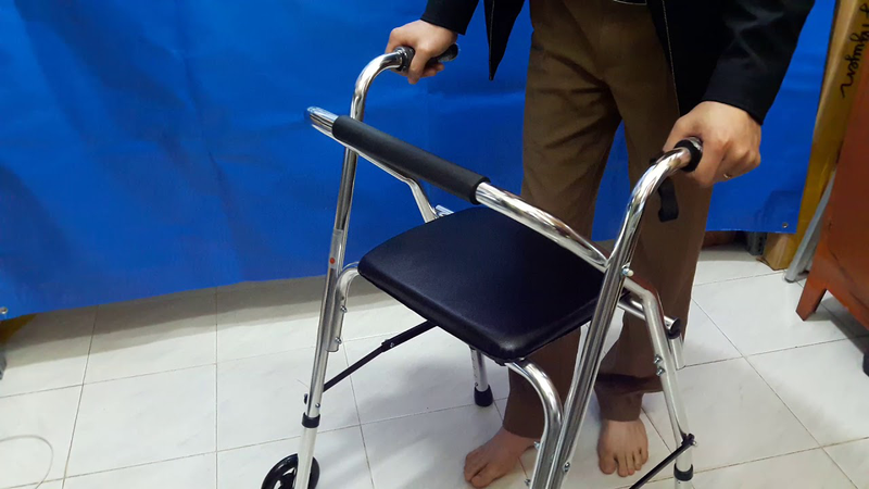 Tìm hiểu về khung tập đi phục hồi chức năng​ và cách tập đi chính xác 1