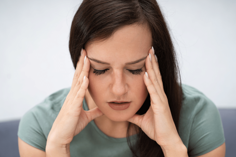 Tìm hiểu vì sao rối loạn nội tiết tố gây đau đầu? Dấu hiệu nhận biết và cách điều trị3