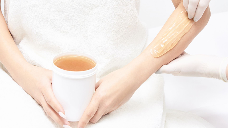 Top 8 cách tẩy lông chân tại nhà hiệu quả và an toàn nhất