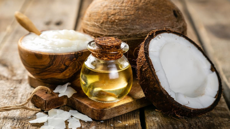 Có thể sử dụng dầu dừa để giảm ma sát khi quan hệ