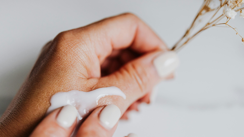 Chọn sản phẩm phù hợp với loại da (da dầu, da khô, da nhạy cảm)