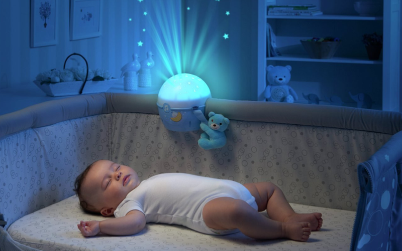 Trẻ 2 tháng tuổi ngủ xuyên đêm có sao không? Những lợi ích khi trẻ nhỏ ngủ xuyên đêm mà bạn chưa biết? 2