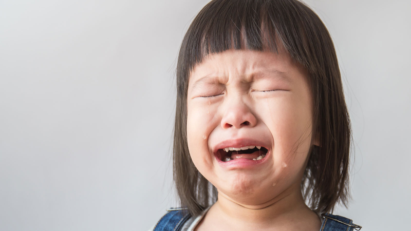 Trẻ 4 tuổi ngủ hay giật mình khóc thét có đáng lo không 2