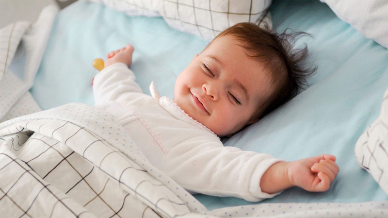 Trẻ 9 tháng ngủ bao nhiêu là đủ? Nguyên nhân khiến trẻ khó ngủ 1