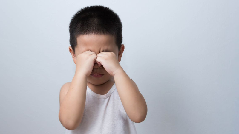 Trẻ em bị cận thị có chữa được không? Cách kiểm soát cận thị ở trẻ 1