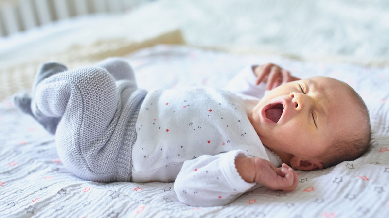 Trẻ mấy tháng hết ngủ ngày cày đêm? Nguyên nhân và cách khắc phục 2