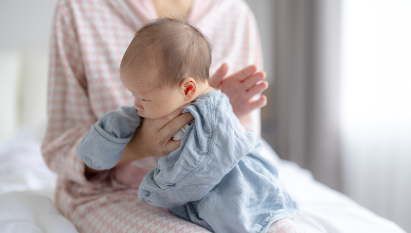 Trẻ sơ sinh ọc sữa nhiều lần trong ngày​: Nguyên nhân và cách xử trí 2