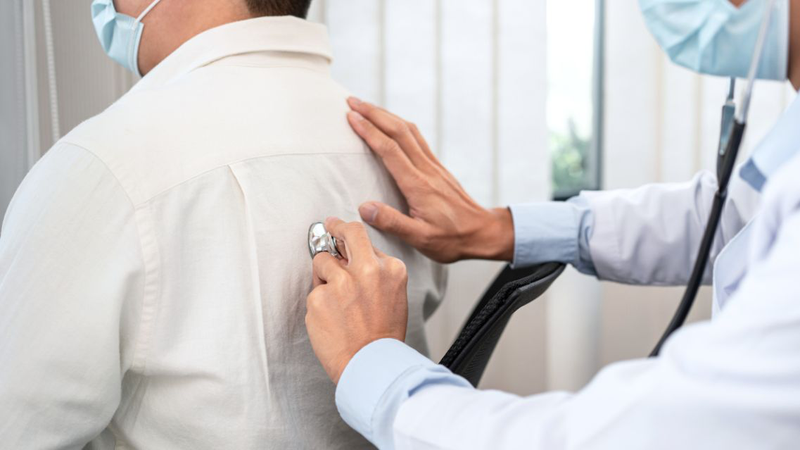 Triệu chứng viêm phổi cấp​ cần nhận biết càng sớm càng tốt 2