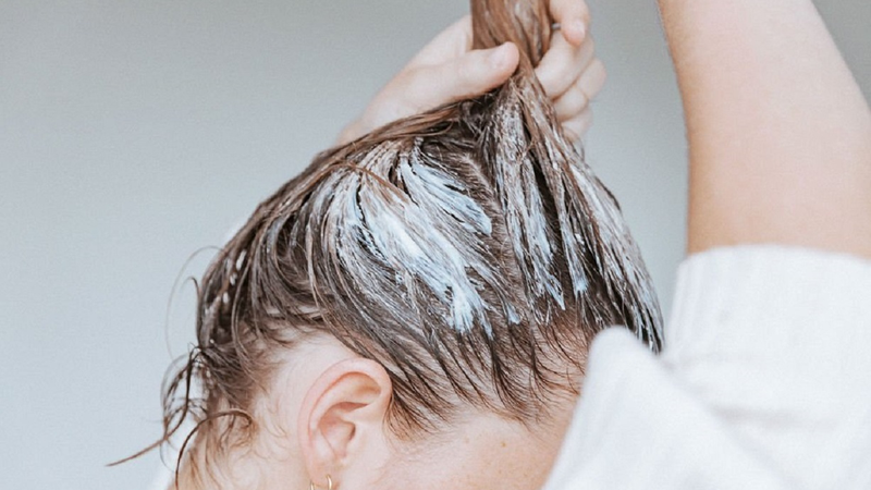 Ủ tóc bằng dầu argan - Công dụng tuyệt vời đối với sức khỏe 4