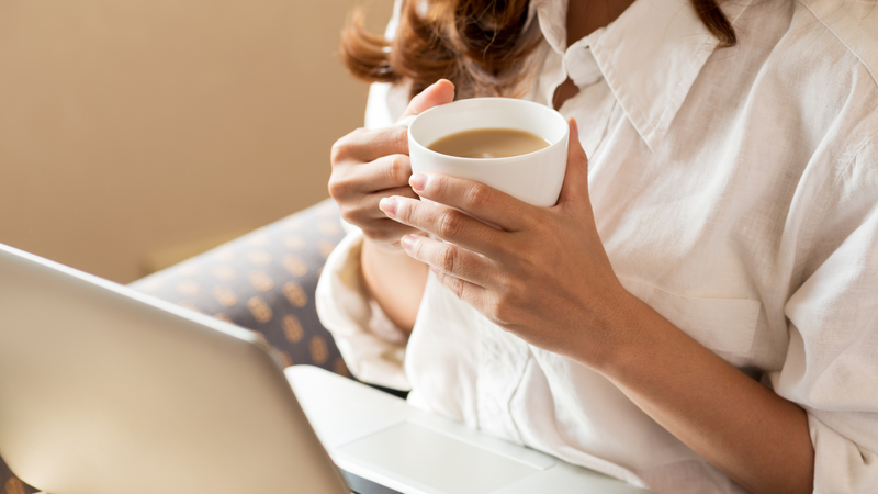 Uống cà phê buổi sáng giúp giảm nguy cơ sức khỏe, nhưng uống cả ngày thì không 1