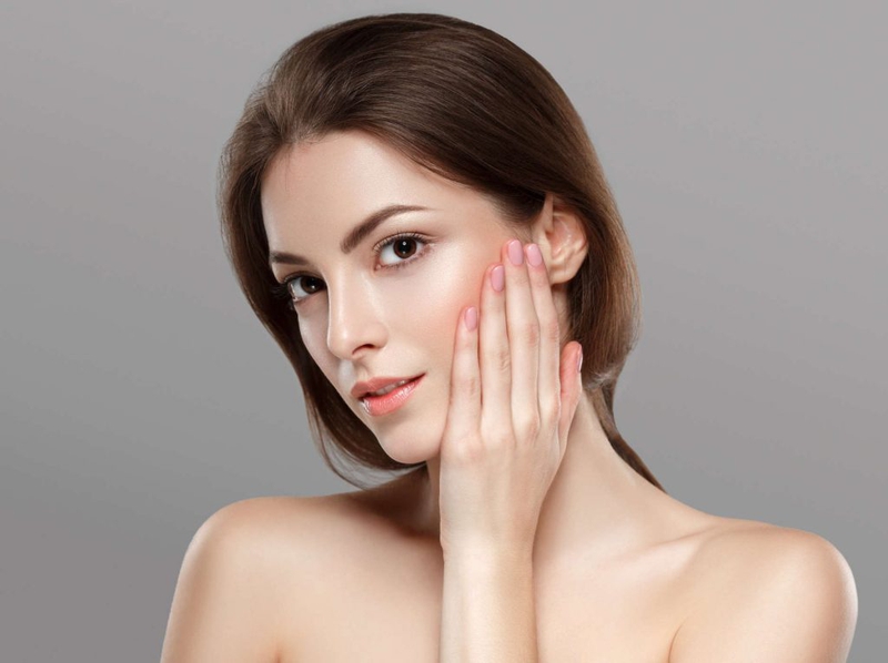 Collagen là một thành phần thiết yếu của da giúp da căng mịn và rạng rỡ
