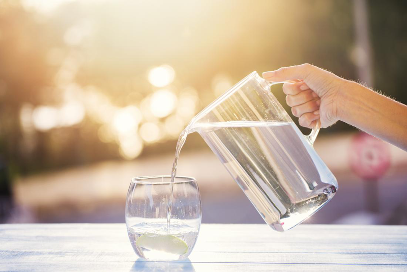 Uống nhiều nước có tác dụng gì đối với cơ thể? 1