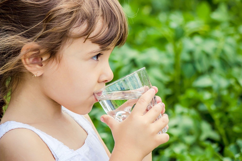 Uống nước có tăng chiều cao không? Lợi ích của việc uống đủ nước 2