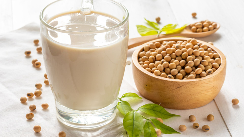 Uống sữa giảm mỡ bụng và tác dụng phụ khi uống sữa không đúng cách 2