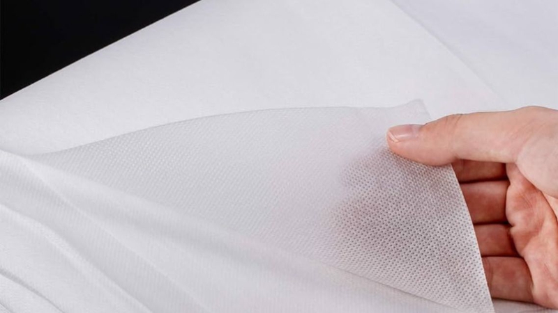 Vải không dệt được ứng dụng khá phổ biến trong cuộc sống hiện đại