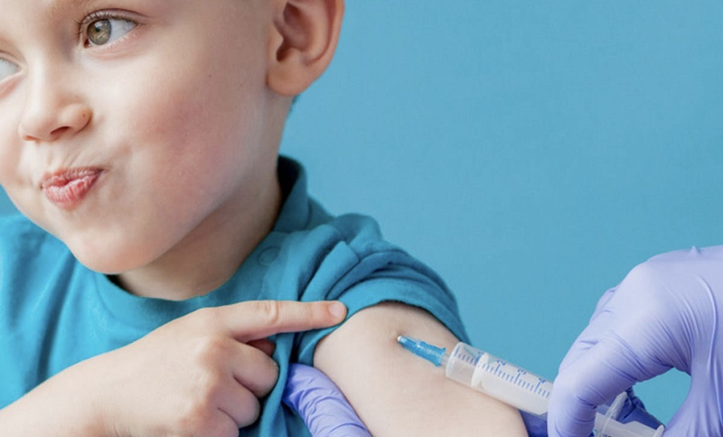 Vì sao nên tiêm vắc xin HPV cho bé trai? Lịch trình tiêm vắc xin HPV cho bé trai thế nào? 3