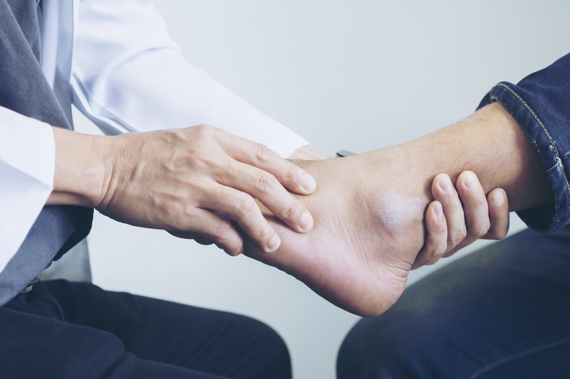 Viêm khớp cổ chân là gì? Những vấn đề cần biết về bệnh lý viêm khớp cổ chân 5